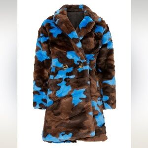 UGC Apparis Jahaita Coat